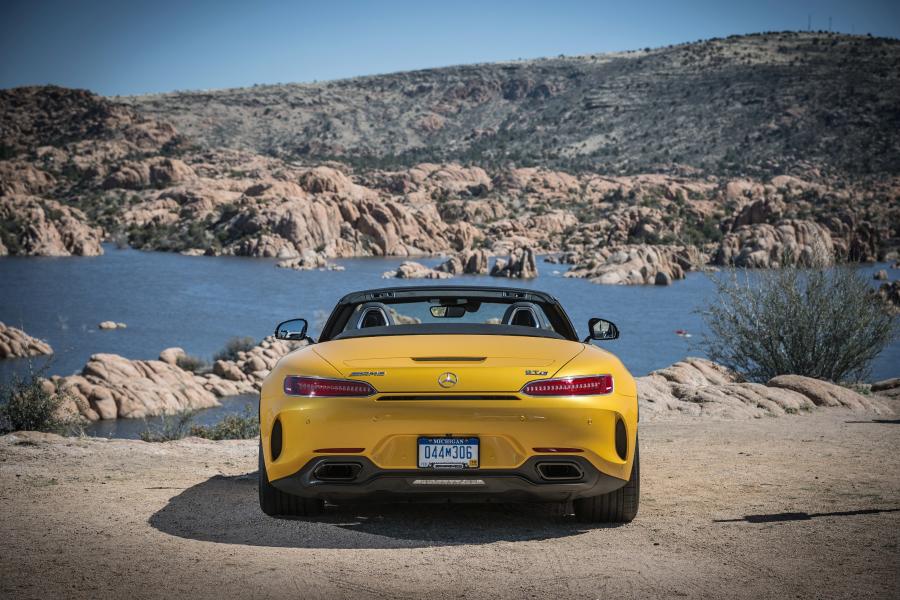  Mercedes-AMG GT C Roadster 2016 года  (WW) (фото 23 из 50)